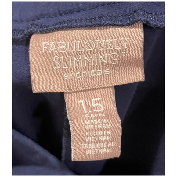 CHICO'S Fabulosly Slimming Navy Blue Pockets Cropped Pants - Picture 2 of 4